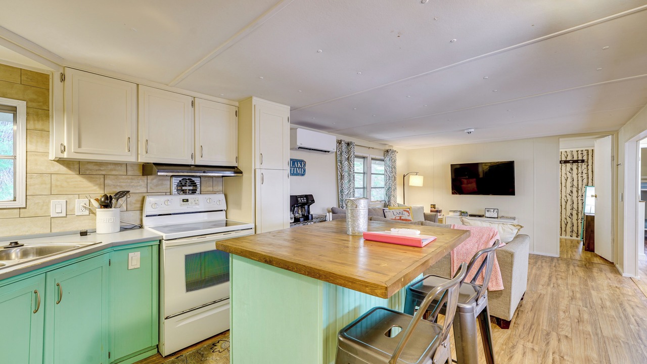 Photo of Kitchen in Lost Bridge Village