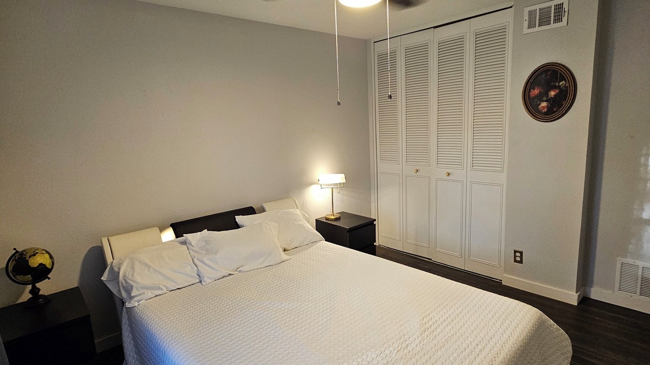 Photo of Bedroom in North San Antonio - SAT