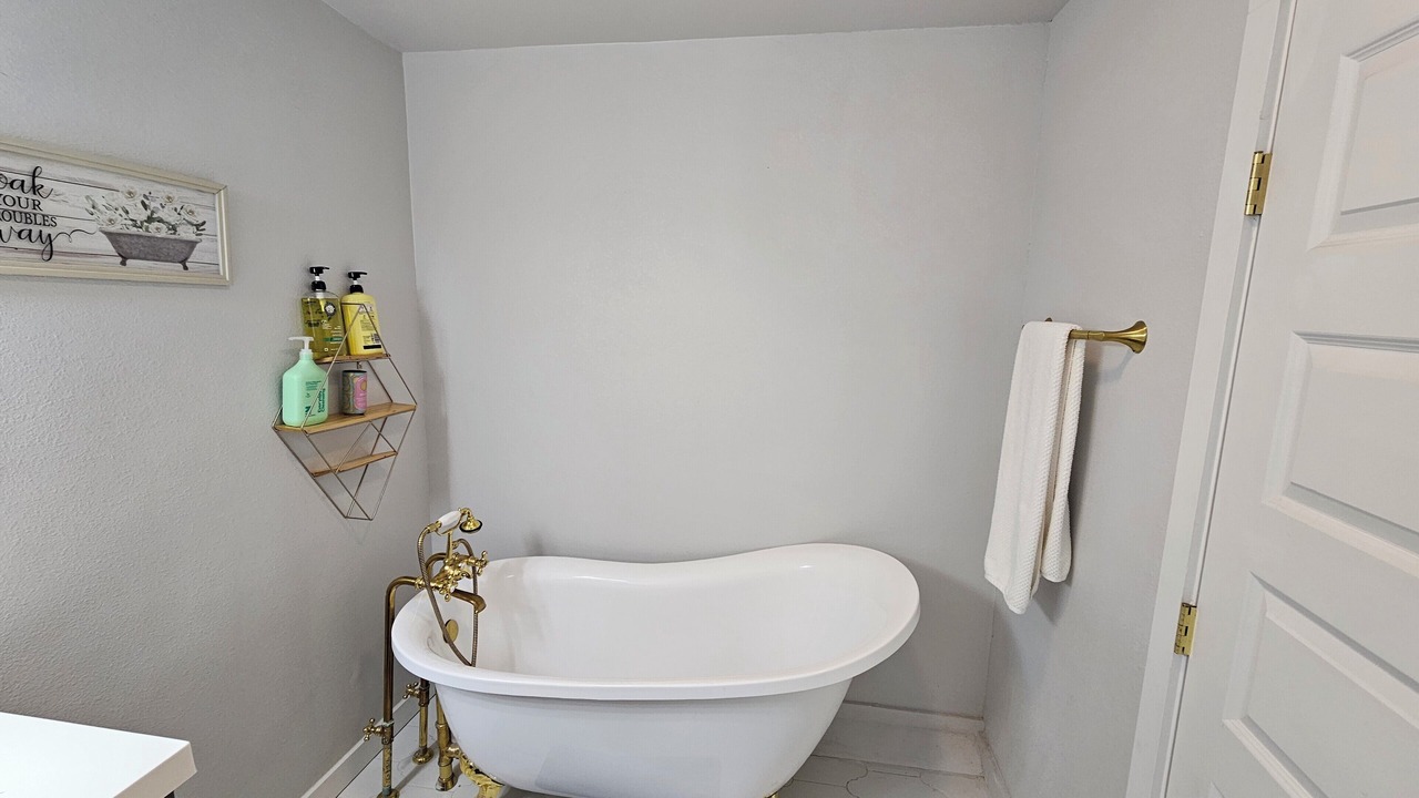 Photo of Bathroom in North San Antonio - SAT