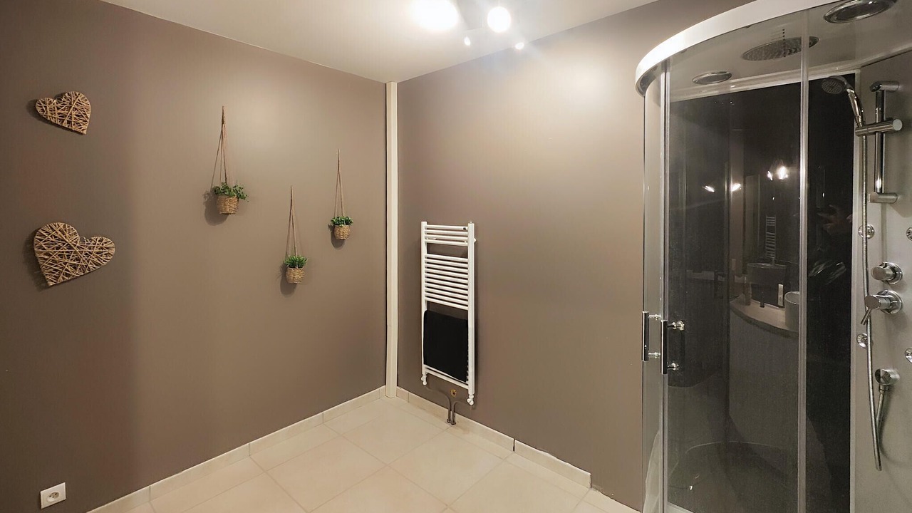Photo of Bathroom in Puisserguier