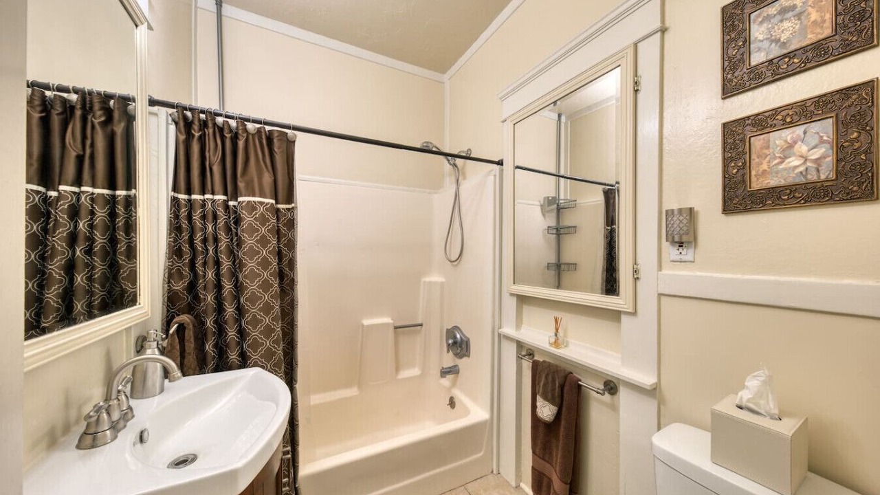 Photo of Bathroom in Monrovia