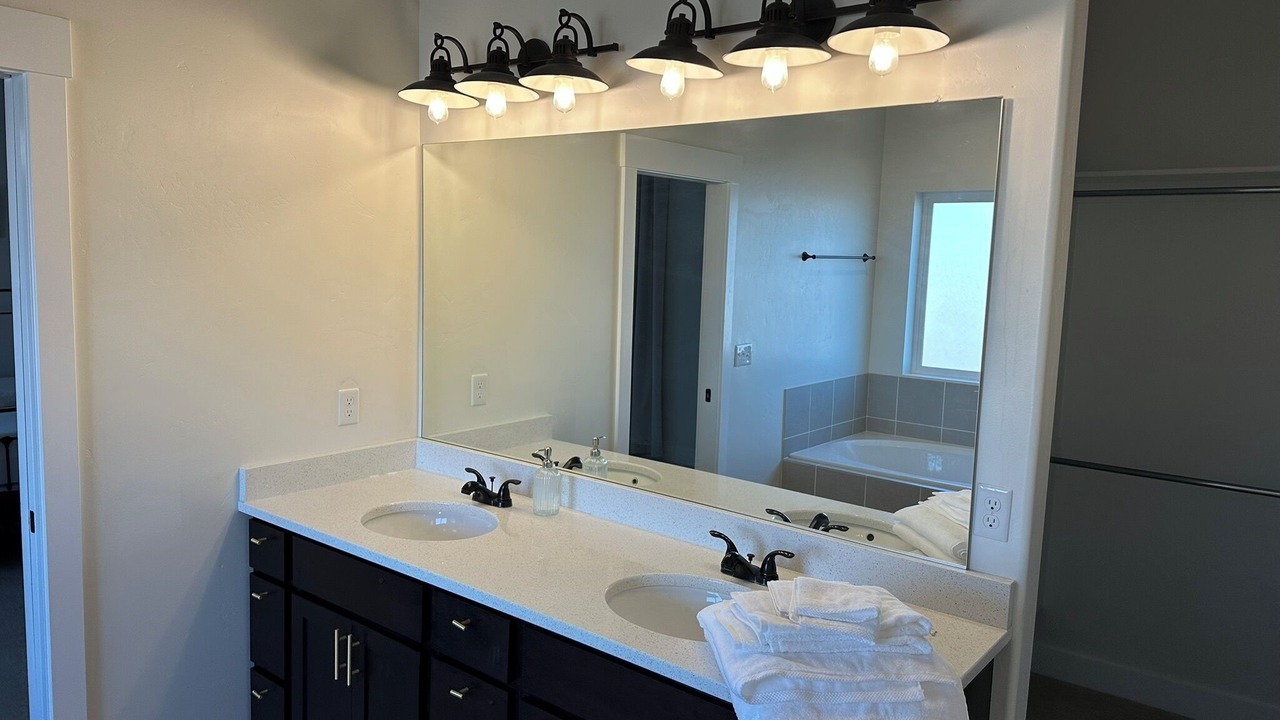 Photo of Bathroom in Salem