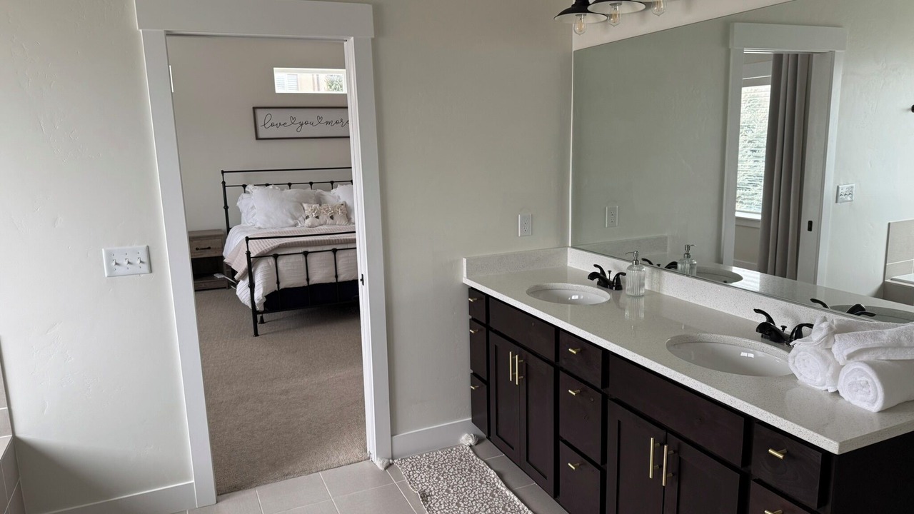 Photo of Bathroom in Salem