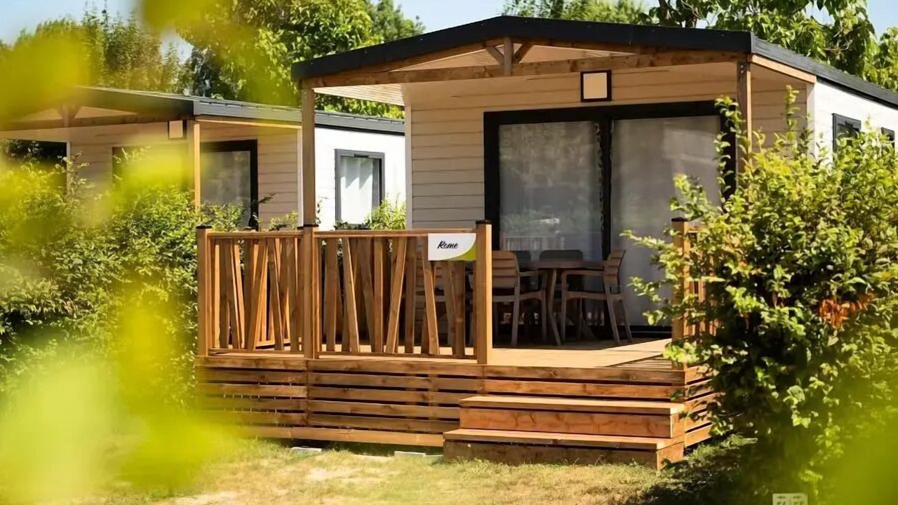 Photo of Outdoor in Perrex