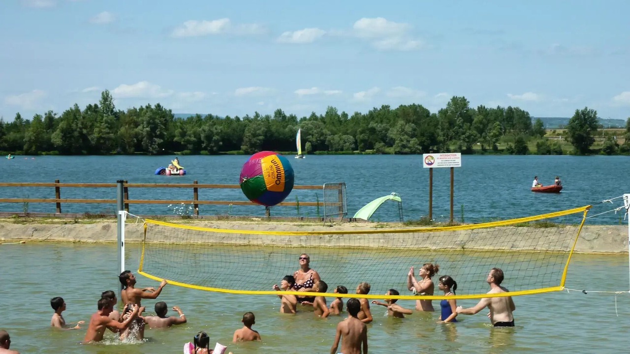 Photo of Others in Cormoranche-sur-Saone