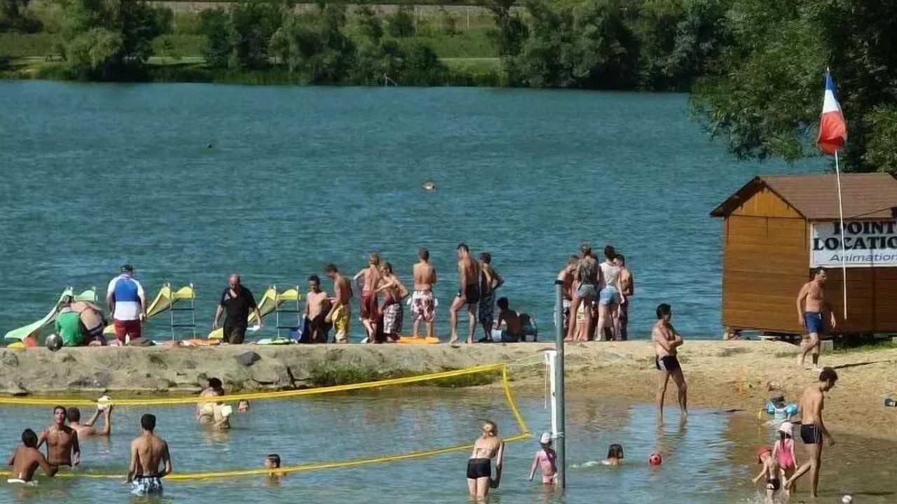 Photo of Others in Cormoranche-sur-Saone