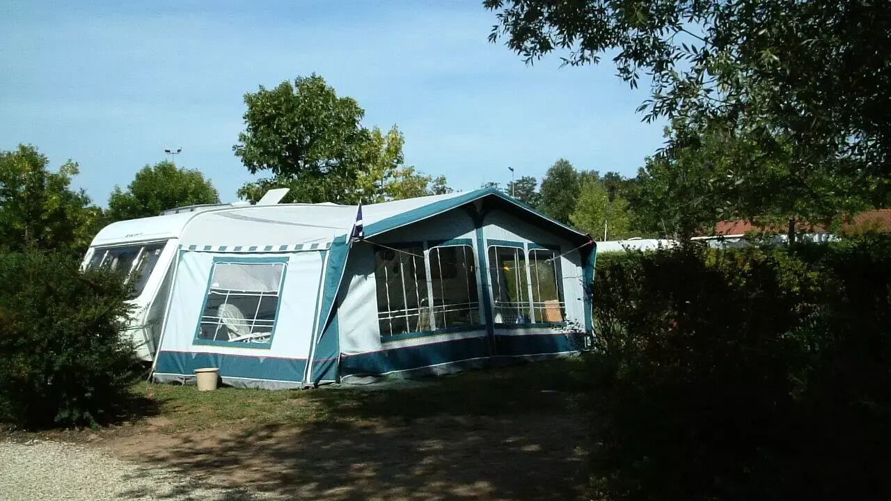 Photo of Outdoor in Cormoranche-sur-Saone