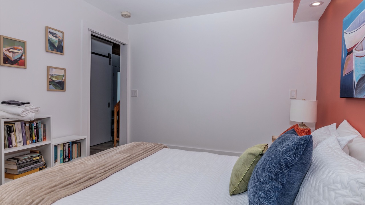 Photo of Bedroom in Town of Ledyard