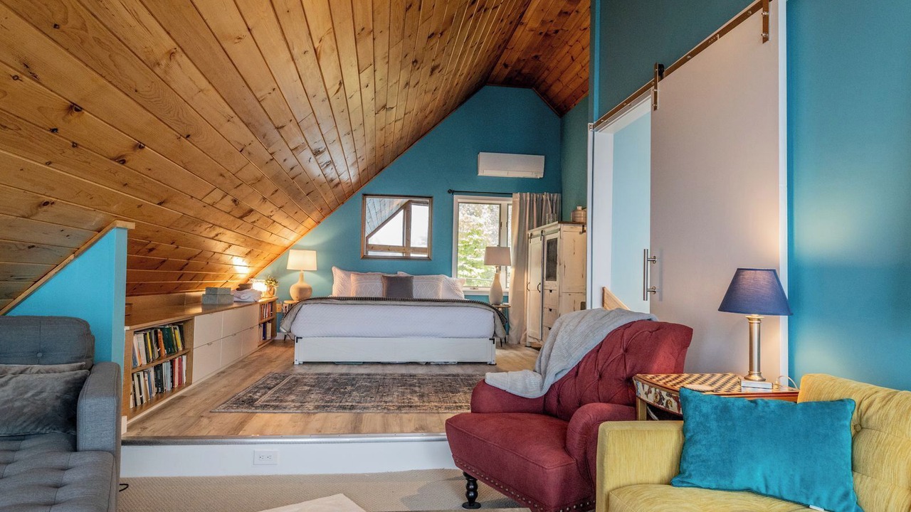 Photo of Bedroom in Town of Ledyard