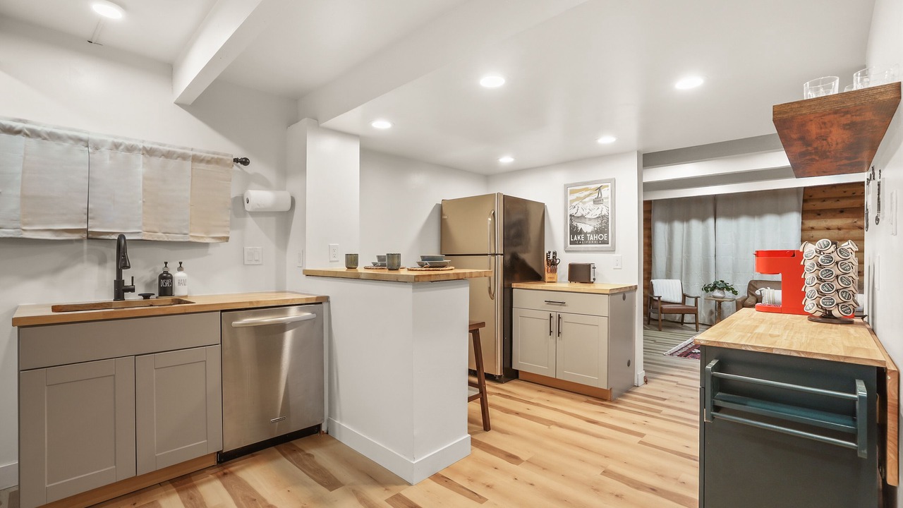 Photo of Kitchen in Sierra Tract