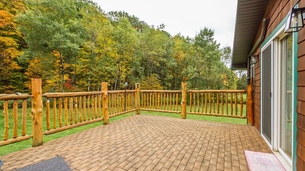 Photo of Patio Balcony in Prattsburgh