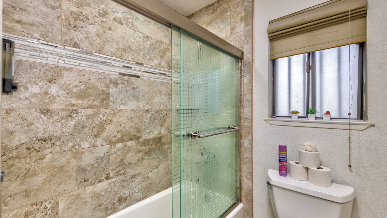 Photo of Bathroom in Rancho Oakey