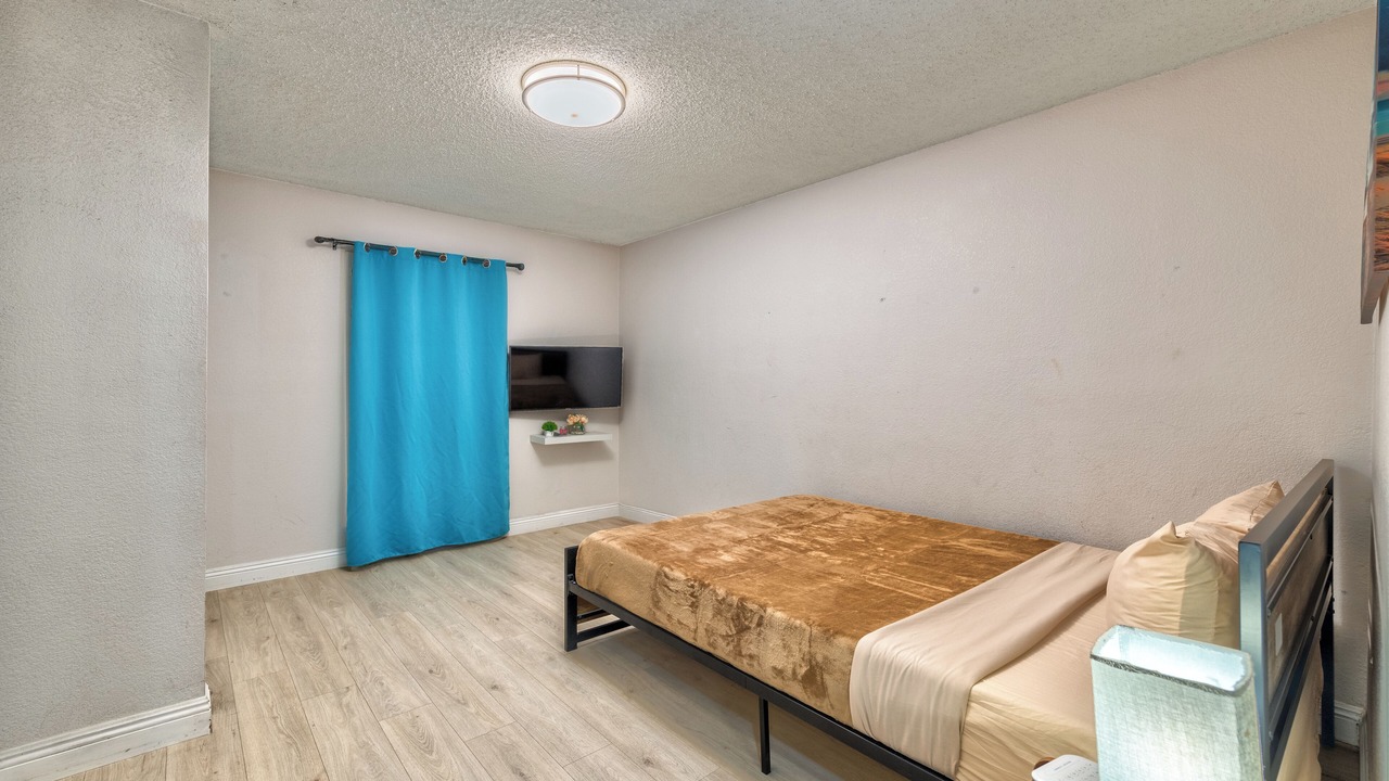 Photo of Bedroom in Rancho Oakey