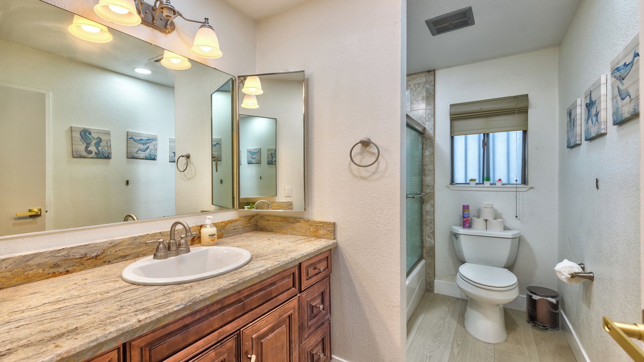 Photo of Bathroom in Rancho Oakey