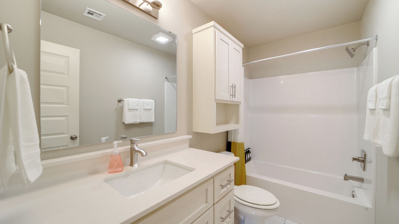 Photo of Bathroom in Glenpool