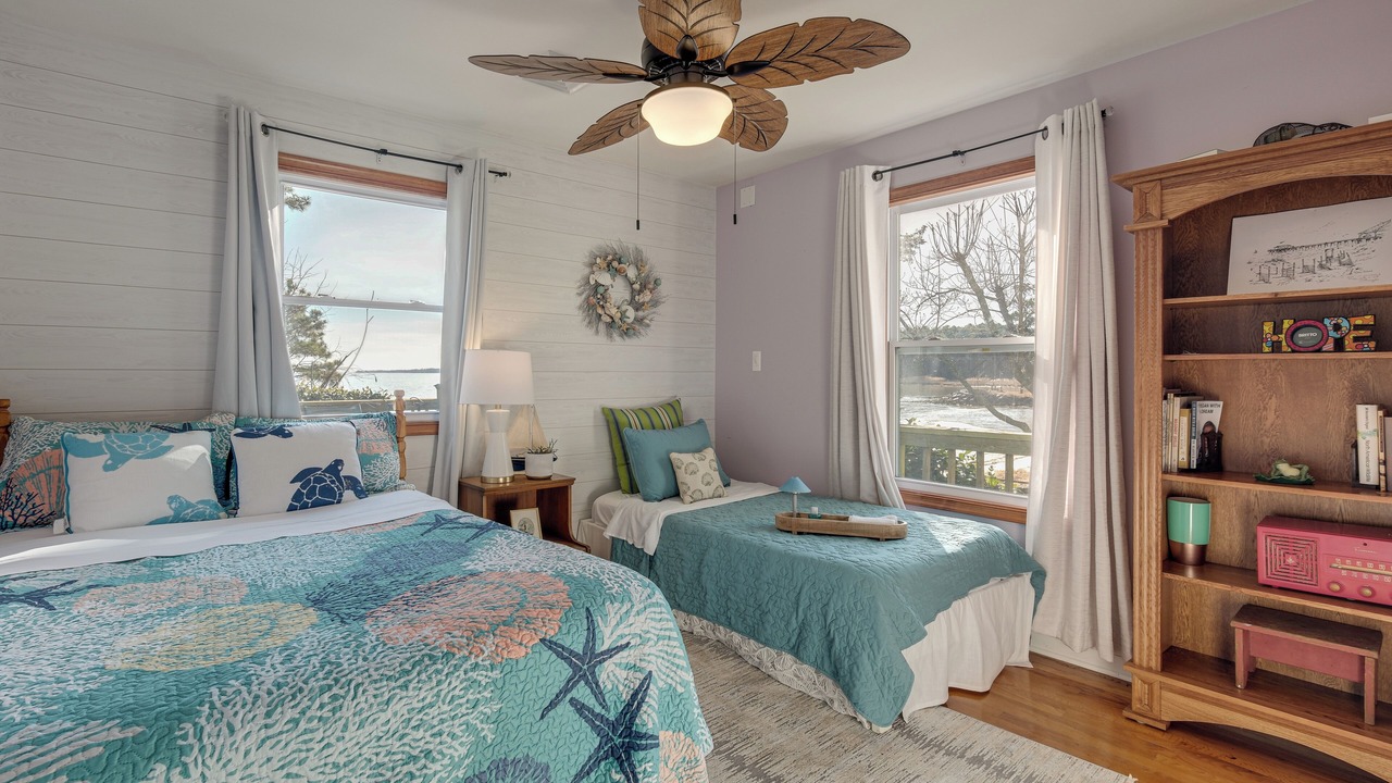 Photo of Others in Hague