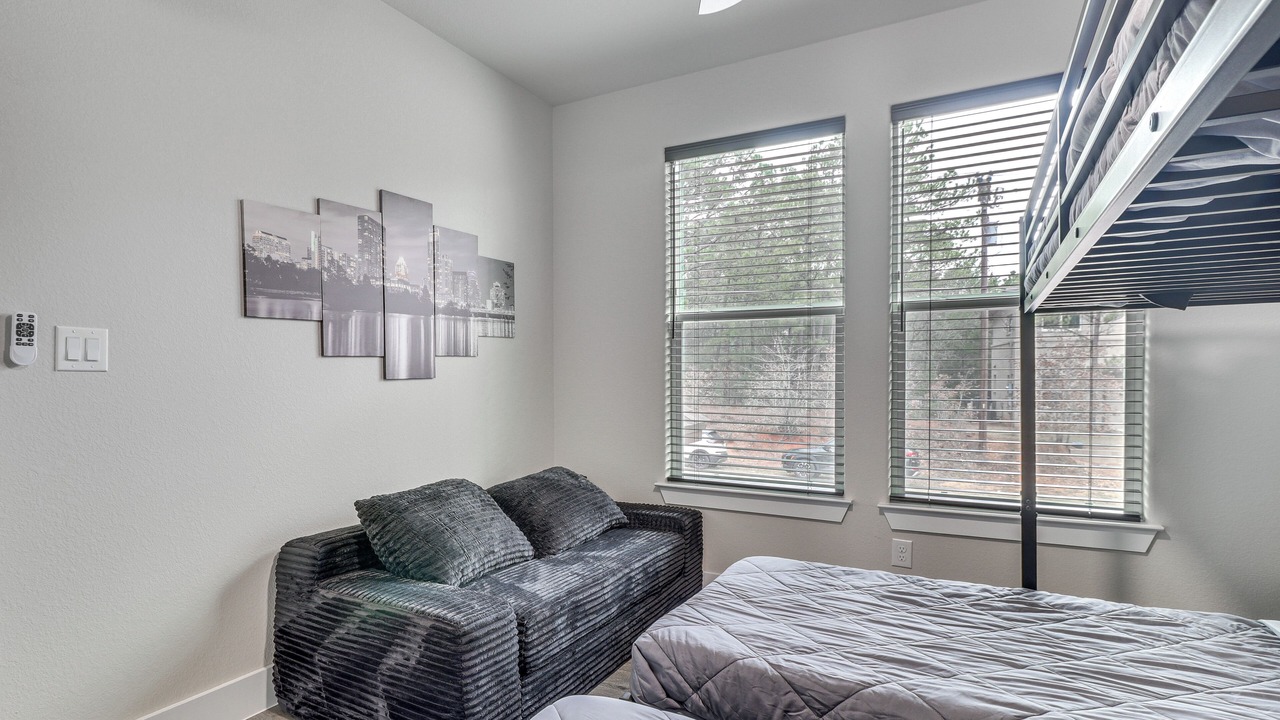 Photo of Bedroom in Bastrop