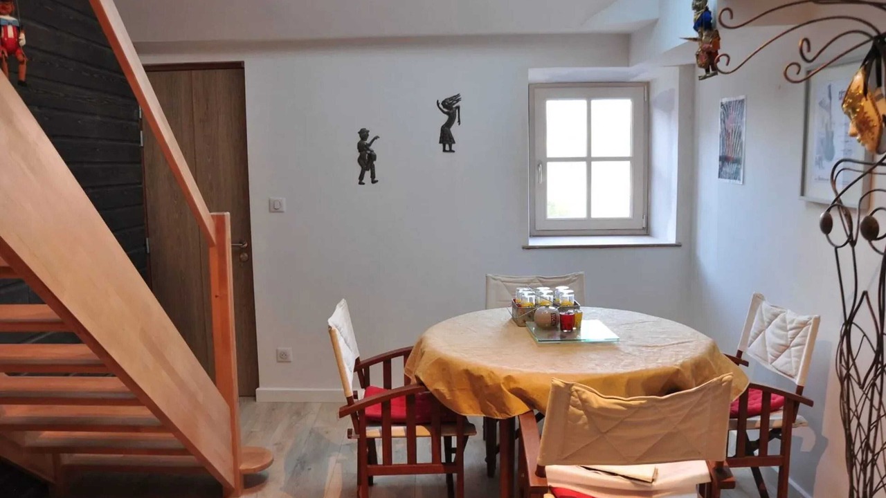 Photo of Livingroom in Charleville-Mezieres
