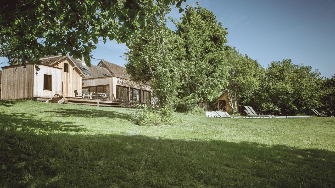 Photo of Outdoor in Saint-Hilaire-les-Places