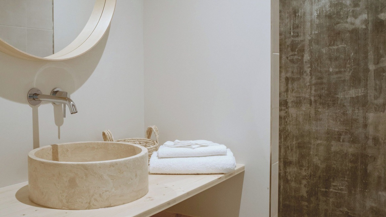 Photo of Bathroom in Saint-Hilaire-les-Places