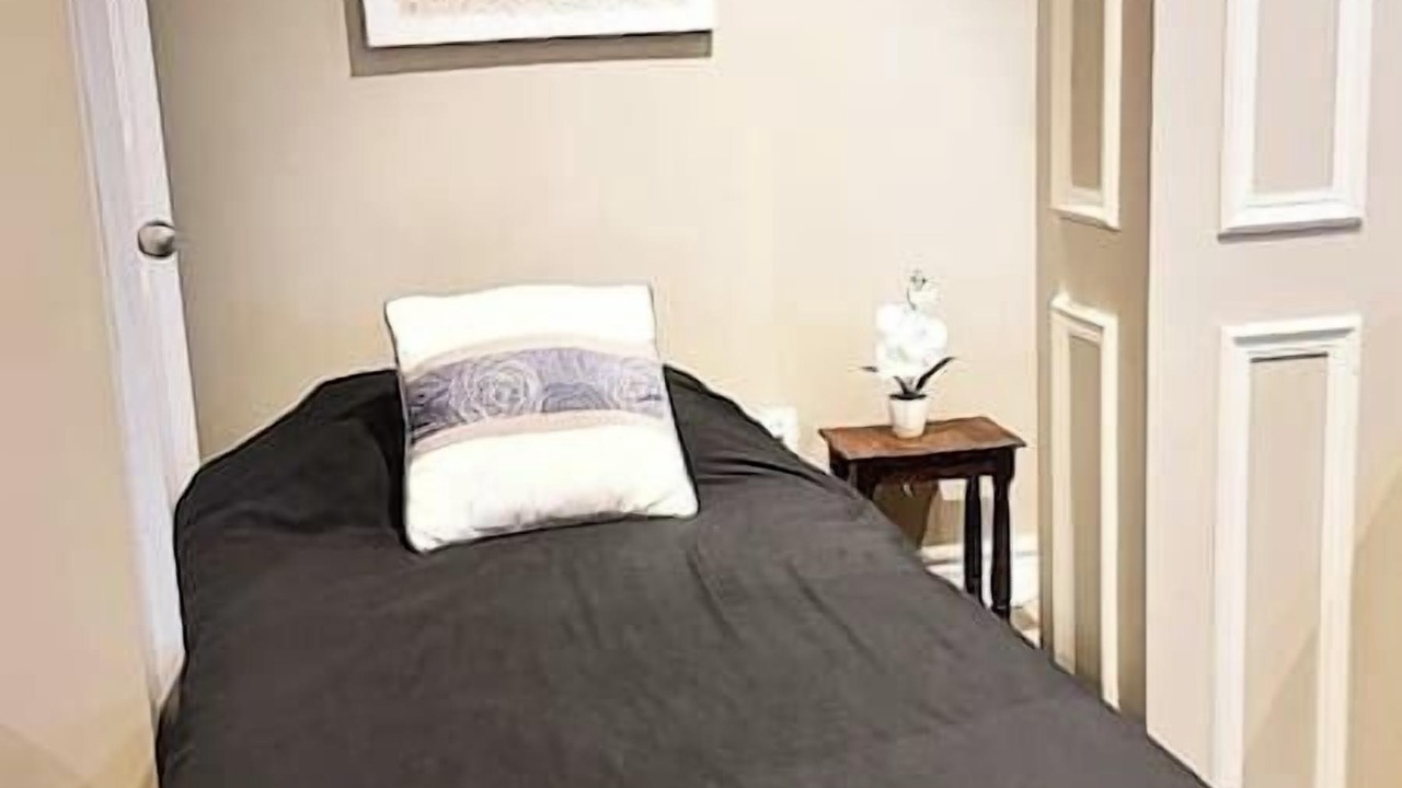 Photo of Bedroom in Central Erin Mills