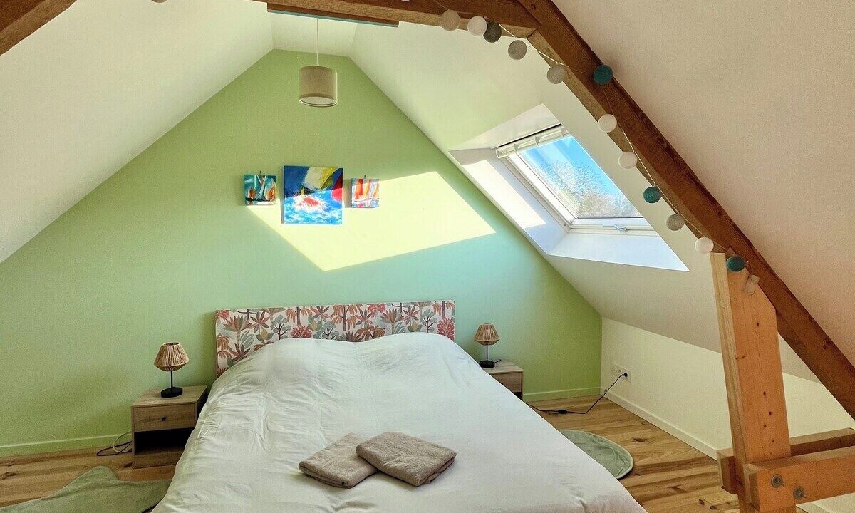 Photo of Bedroom in Beny-sur-Mer