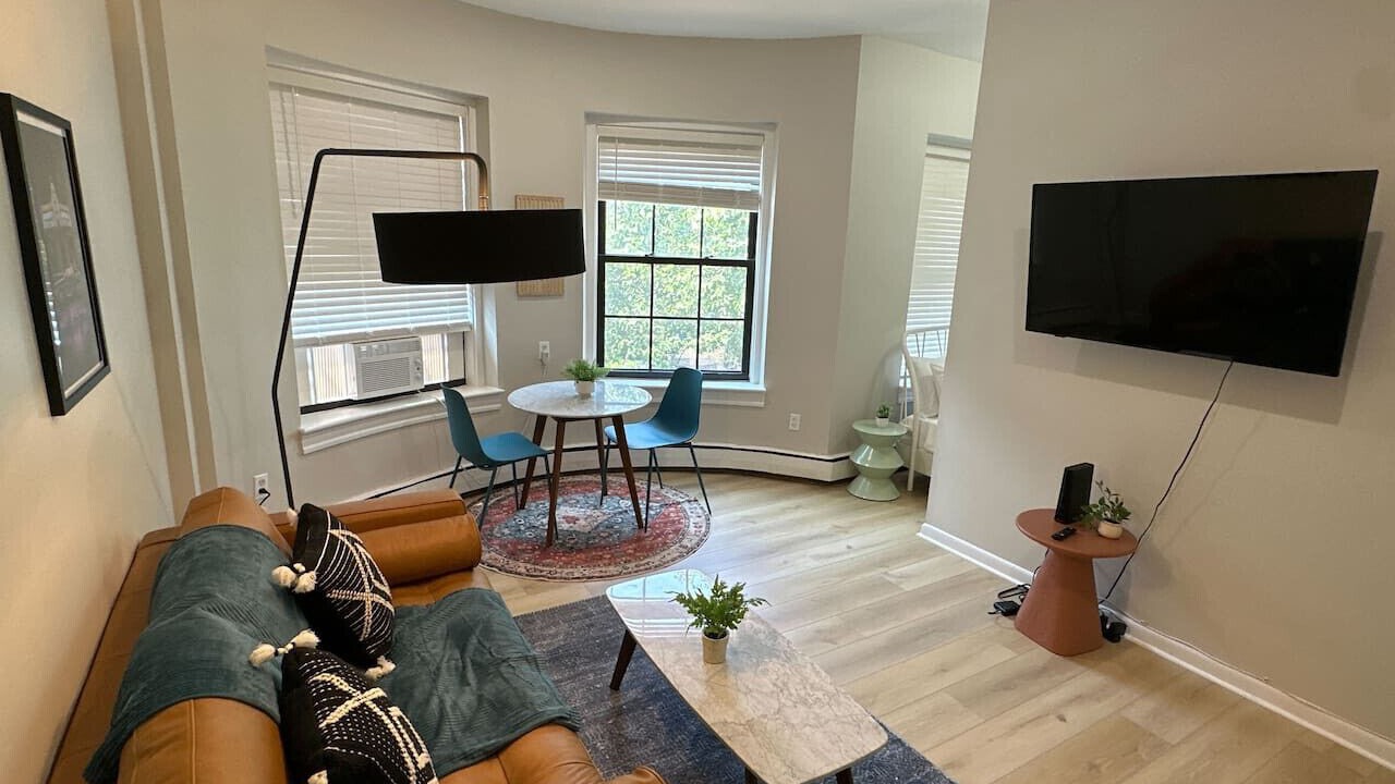 Photo of Livingroom in Prudential - St. Botolph