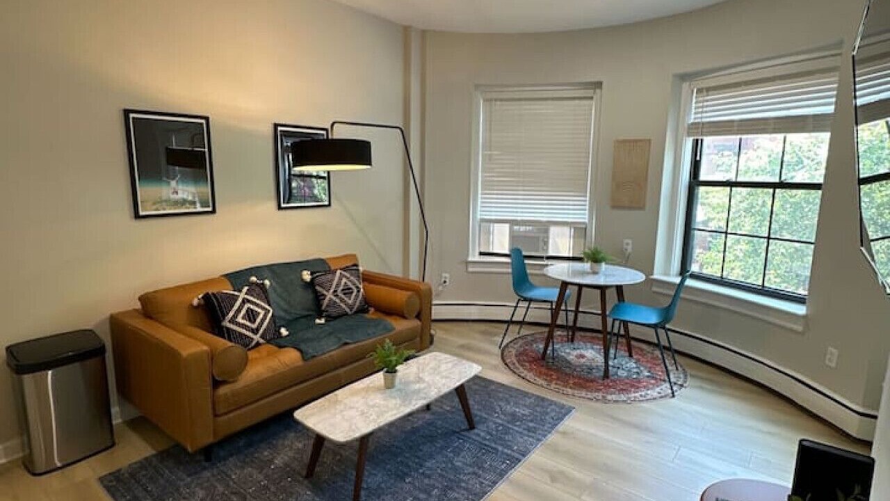 Photo of Livingroom in Prudential - St. Botolph