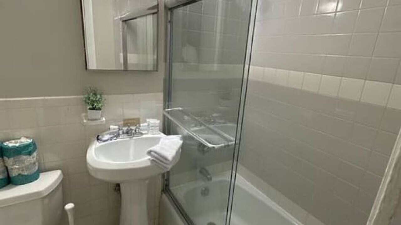 Photo of Bathroom in Prudential - St. Botolph