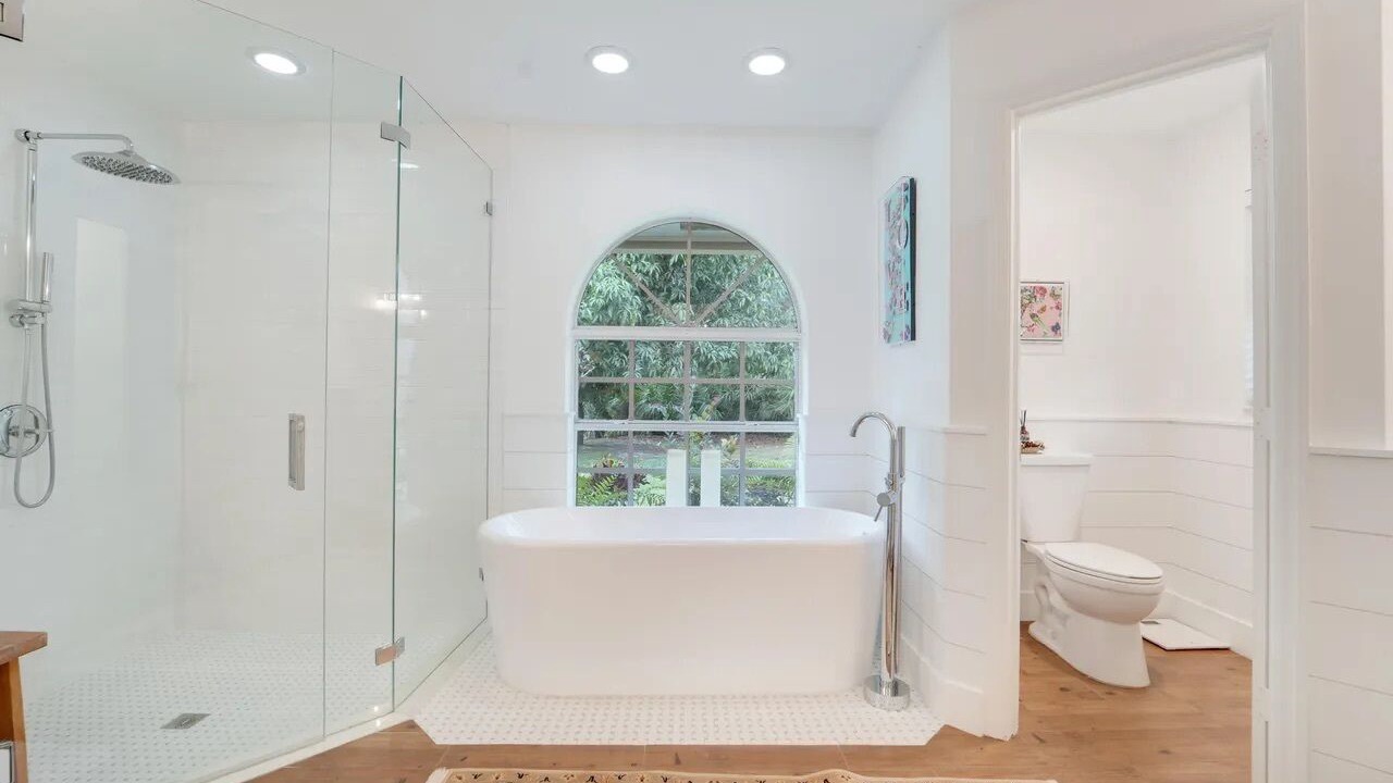 Photo of Bathroom in Palm Beach Country Estates