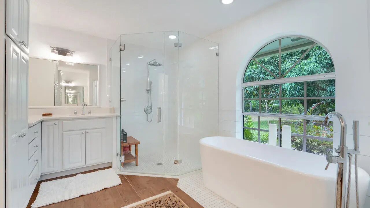 Photo of Bathroom in Palm Beach Country Estates