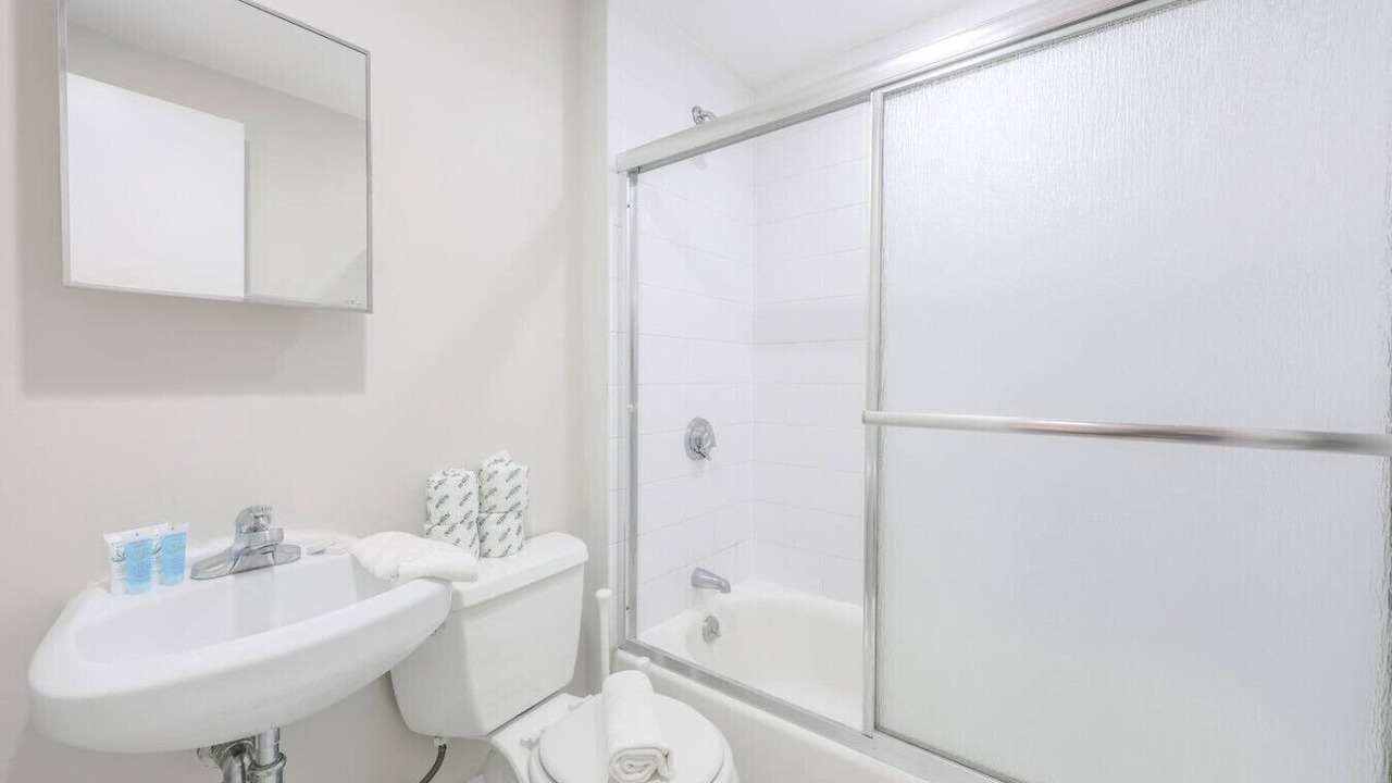 Photo of Bathroom in Prudential - St. Botolph