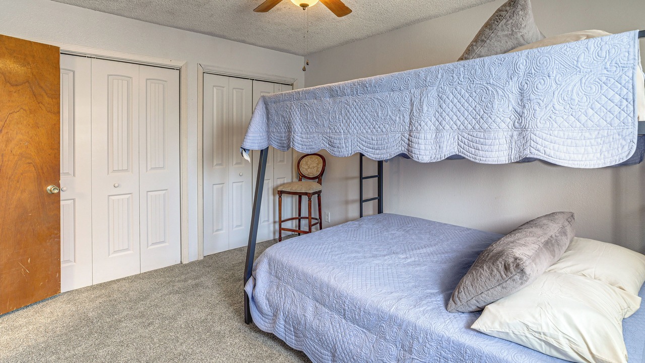 Photo of Bedroom in Tulsa