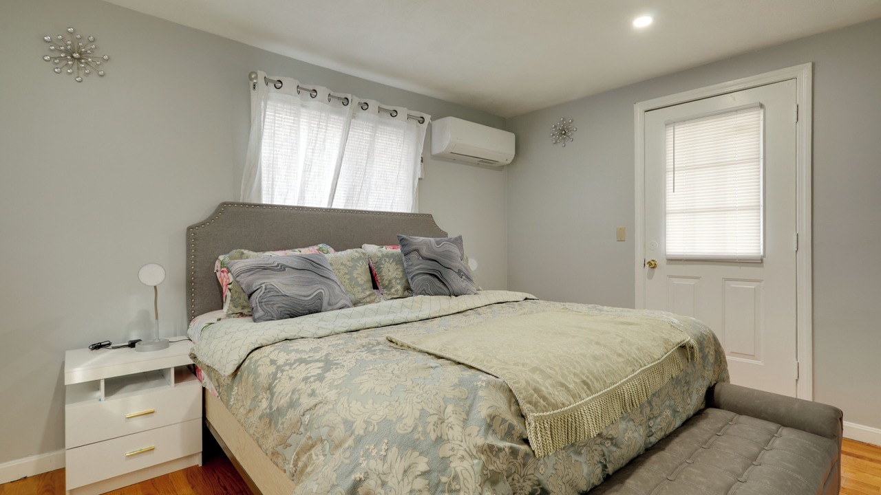Photo of Bedroom in Milton