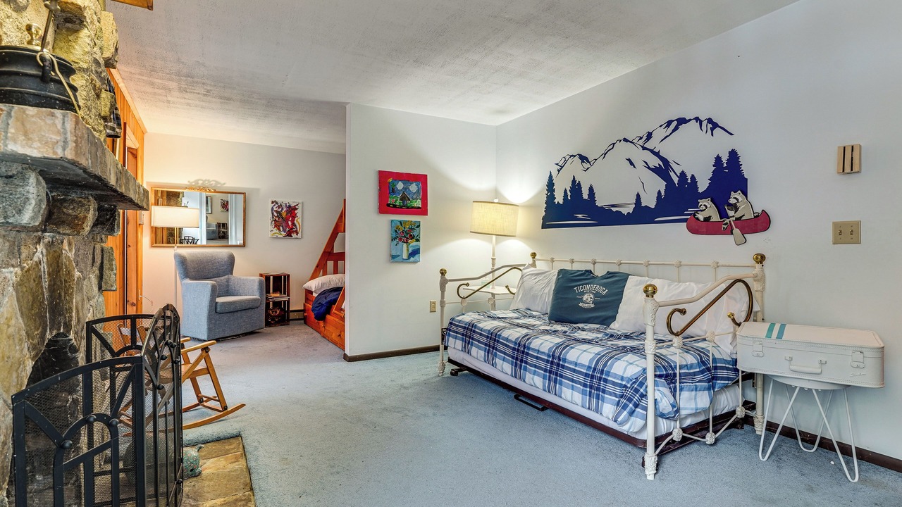 Photo of Bedroom in Ticonderoga