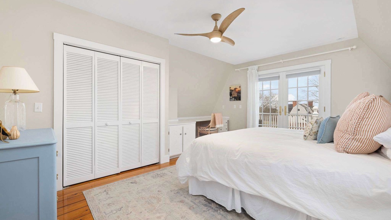 Photo of Bedroom in Narragansett