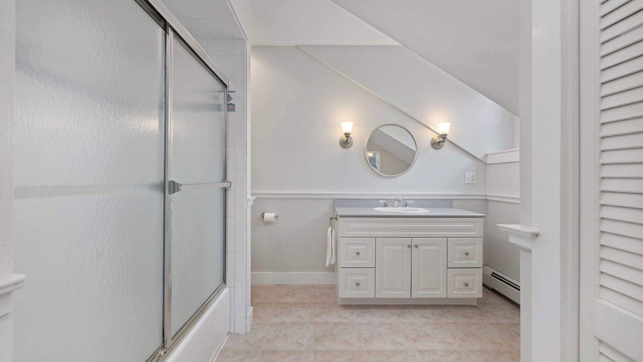Photo of Bathroom in Narragansett