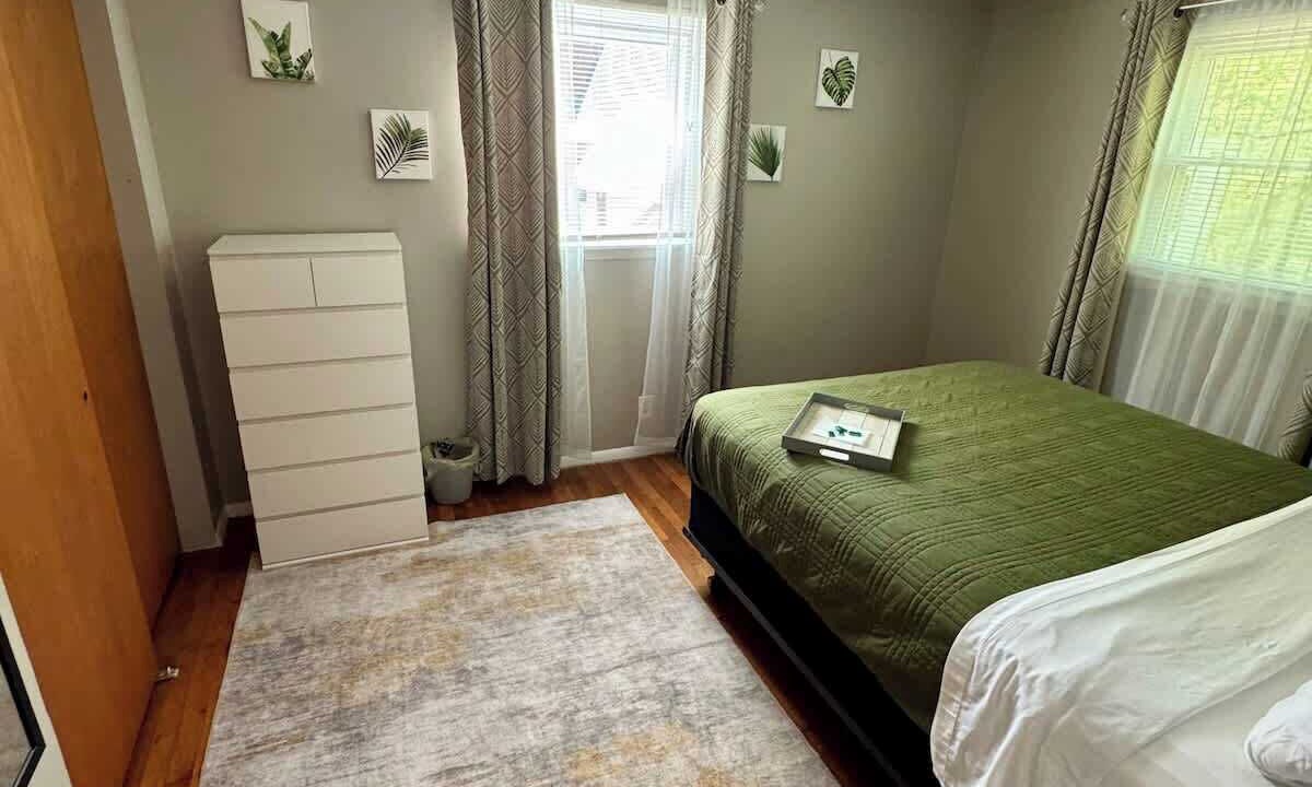 Photo of Bedroom in Avon