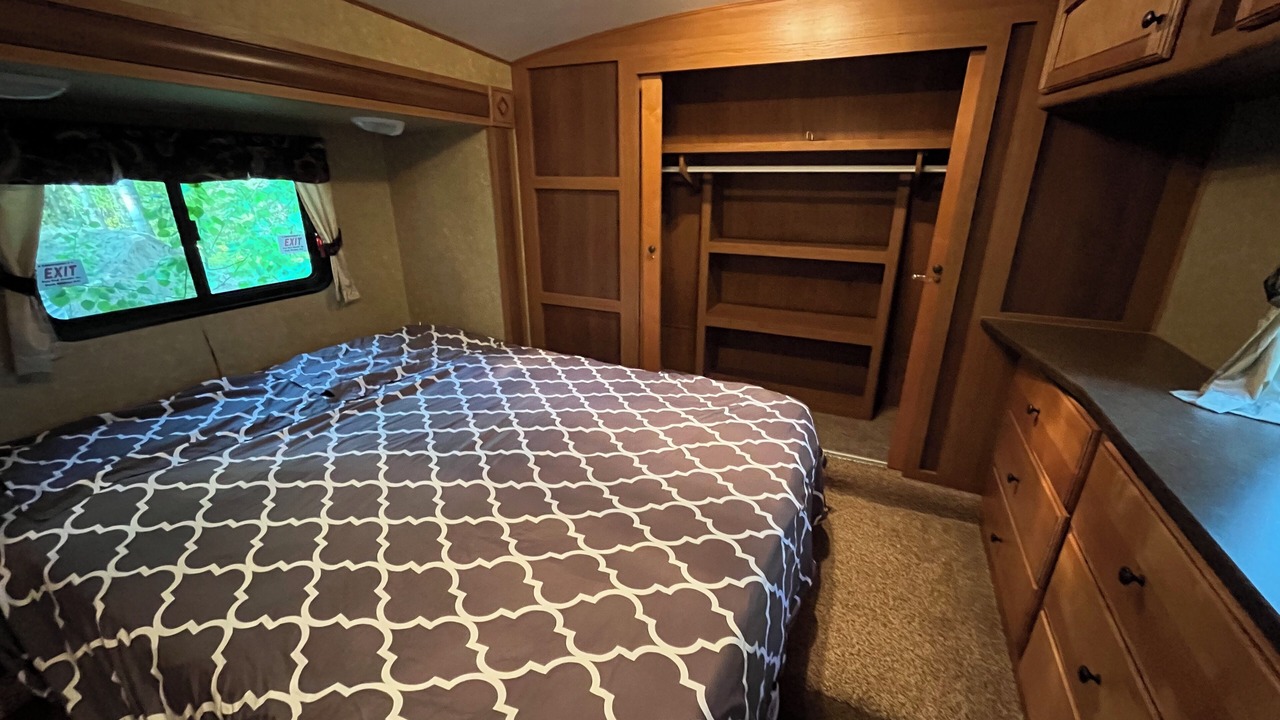 Photo of Bedroom in Strathclair