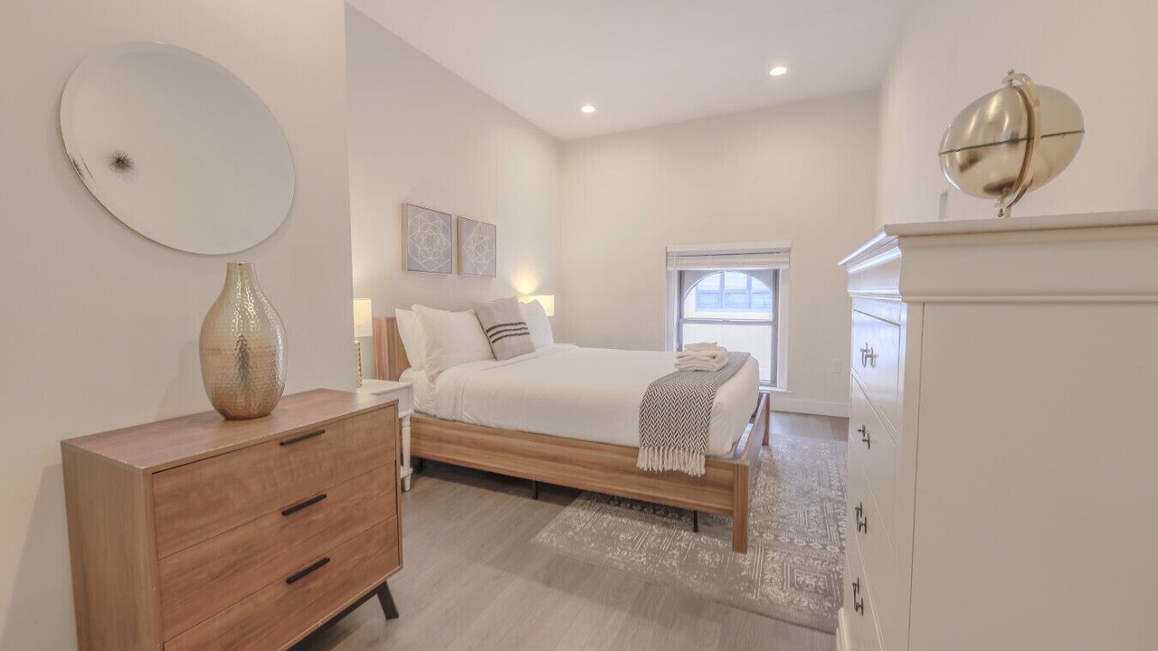 Photo of Bedroom in Downtown Boston