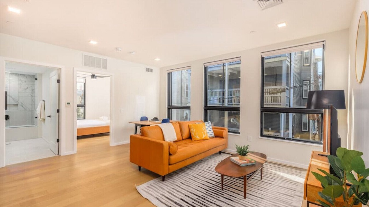 Photo of Livingroom in Mission Hill