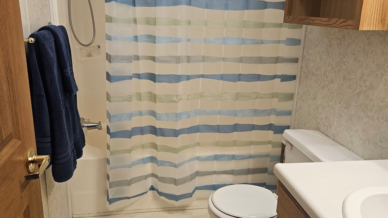 Photo of Bathroom in Cape Fair