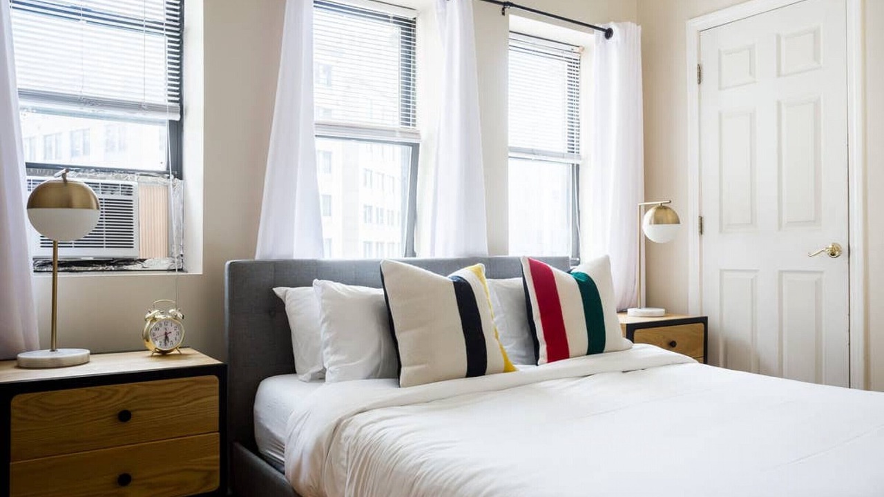 Photo of Bedroom in Boston Financial District