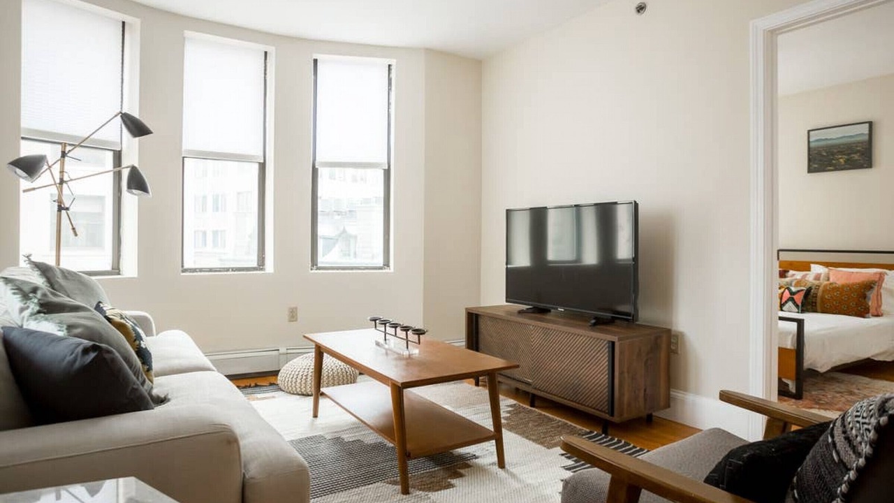 Photo of Livingroom in Boston Financial District