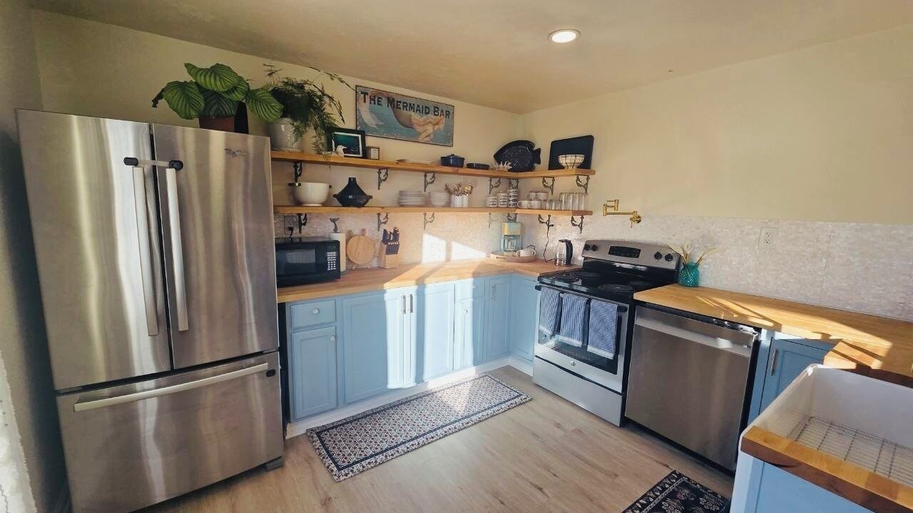 Photo of Kitchen in Crescent City North