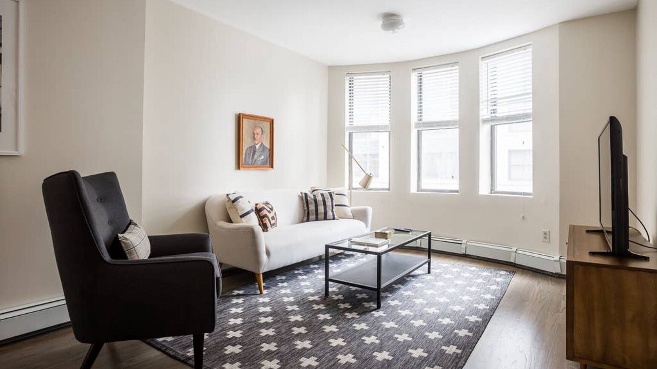 Photo of Livingroom in Boston Financial District