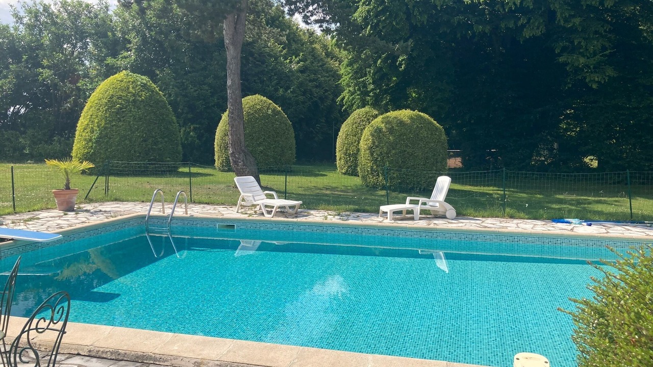Photo of Outdoor in Saint-Pierre-de-Salerne