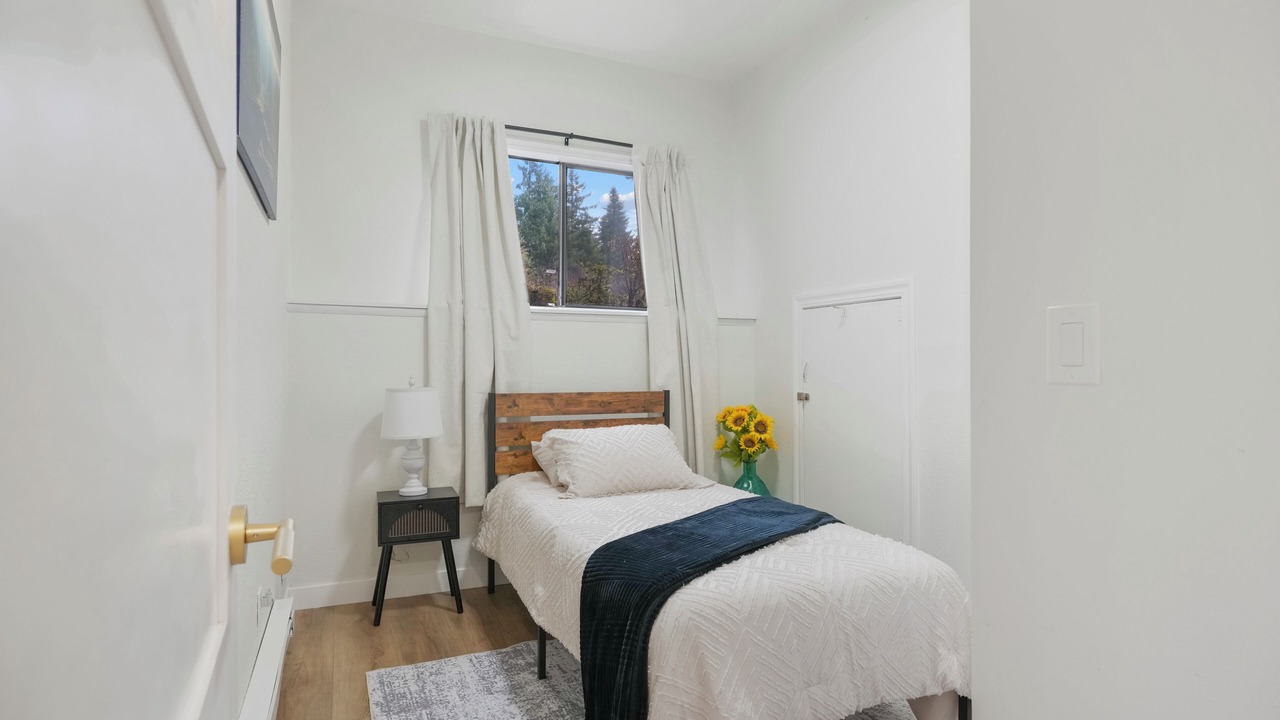 Photo of Bedroom in Federal Way