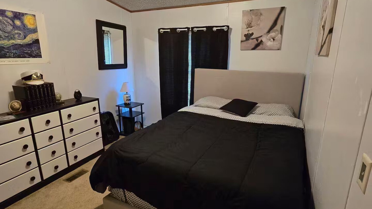 Photo of Bedroom in Longtown