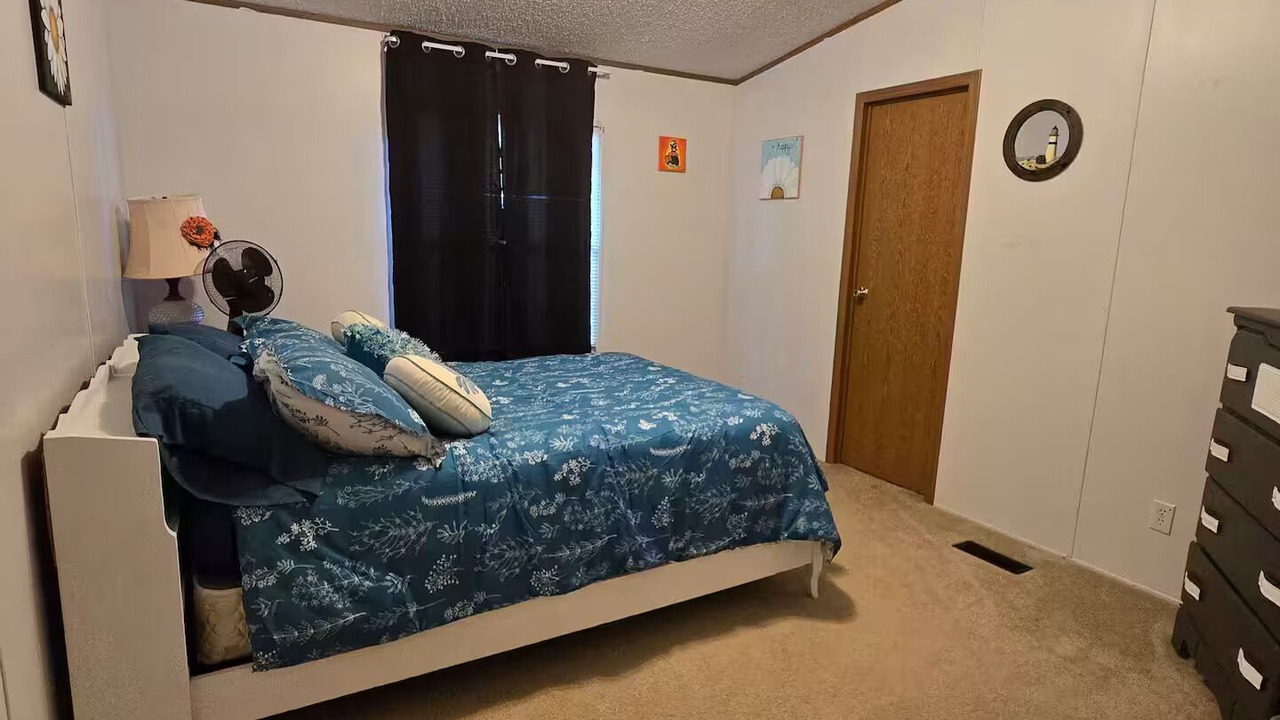 Photo of Bedroom in Longtown
